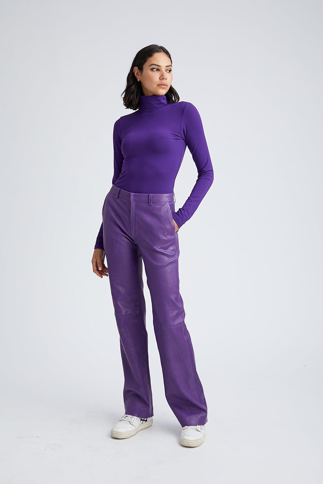 BAGGY LOWRISE TROUSERS