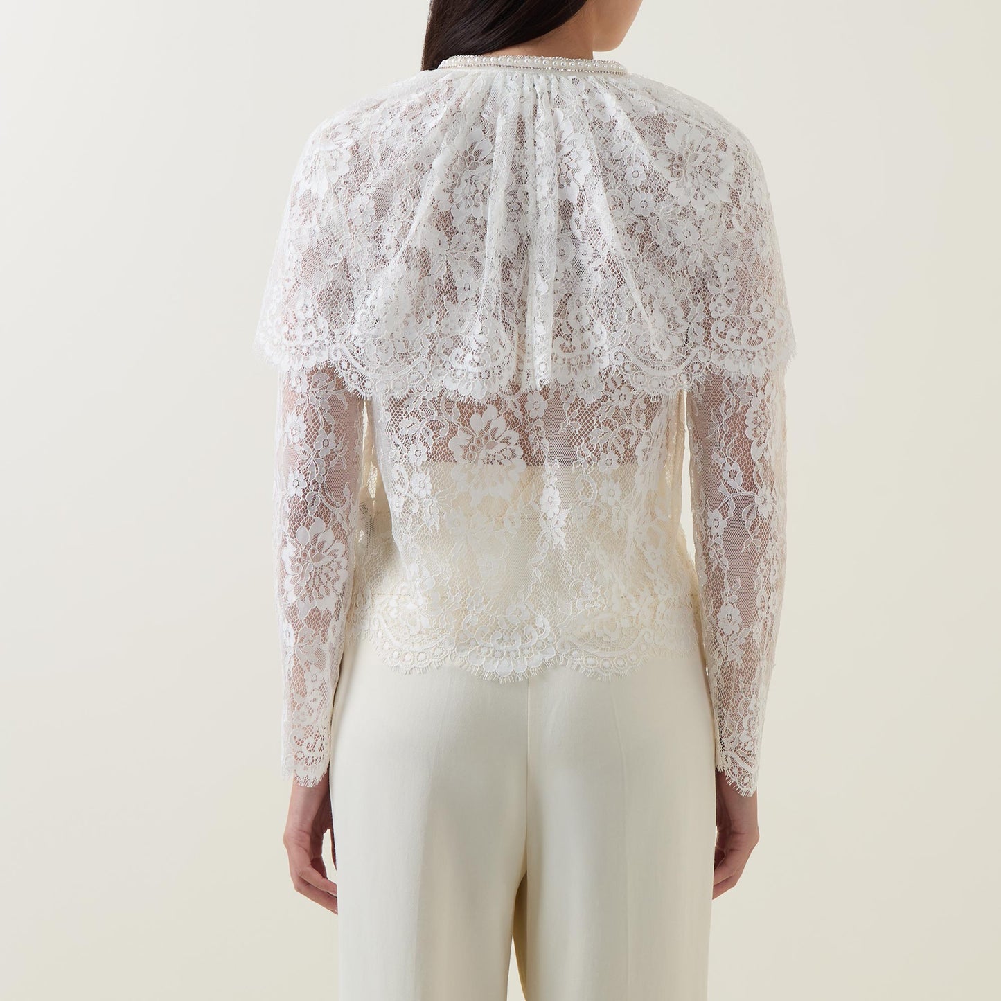 WHITE LACE CAPE TOP