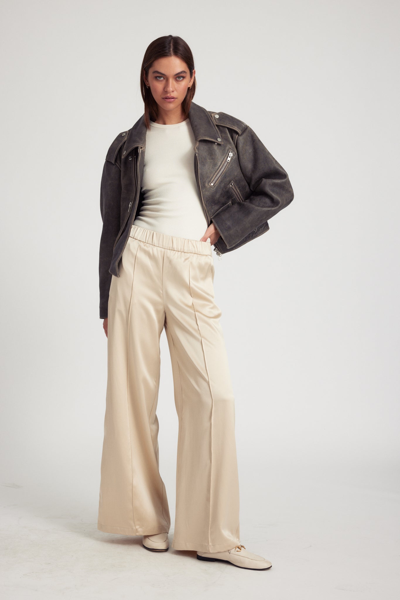 WIDE LEG PANT W/ PINTUCKS