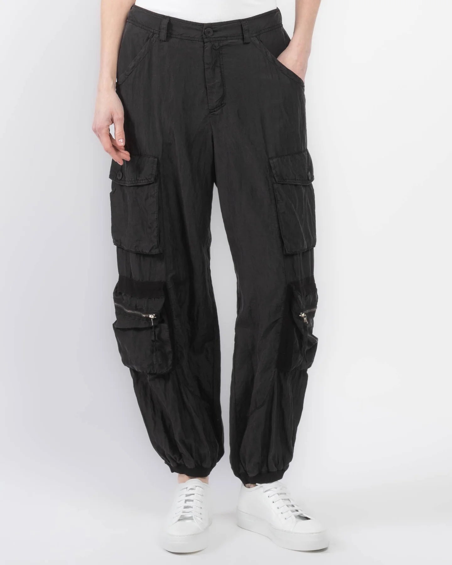 PARACHUTE POCKET TROUSERS