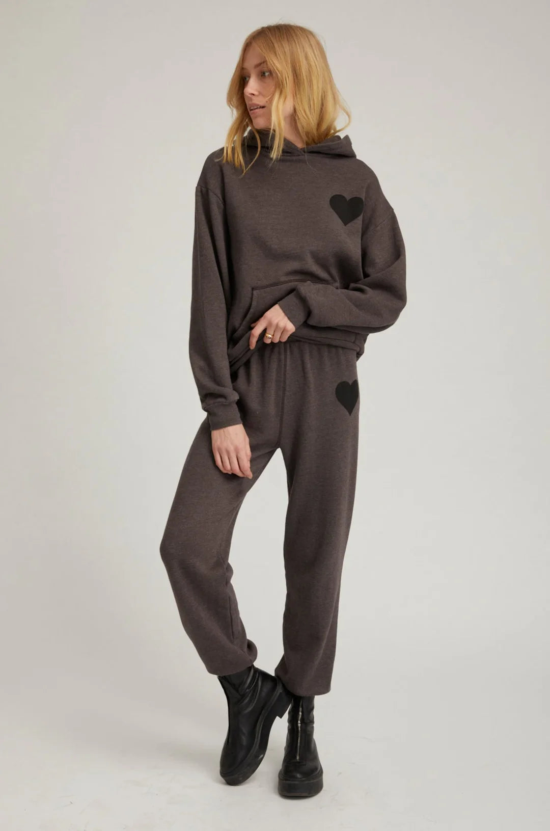 HEART SWEATPANTS