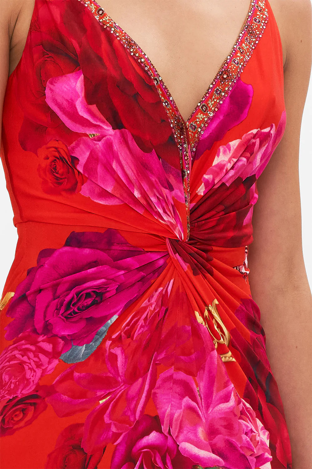 STRAPPY DRESS W TWIST FRONT