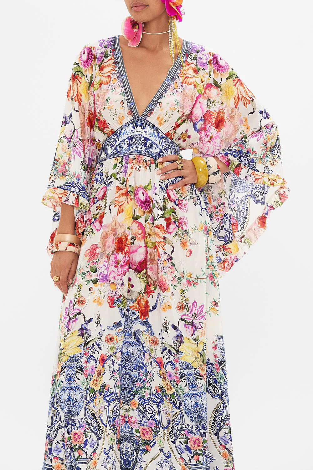 WAISTED DRESS WITH KIMONO SLEEVE