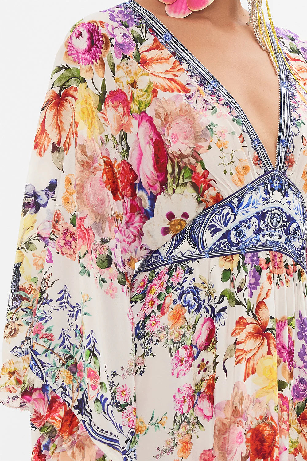 WAISTED DRESS WITH KIMONO SLEEVE