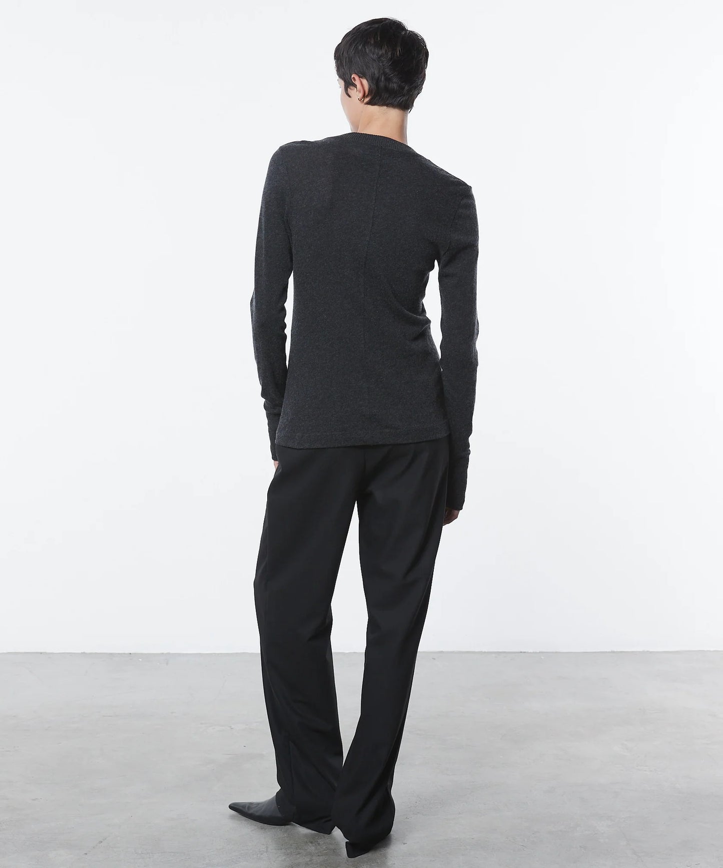 CASHMERE EASY CUFFED U