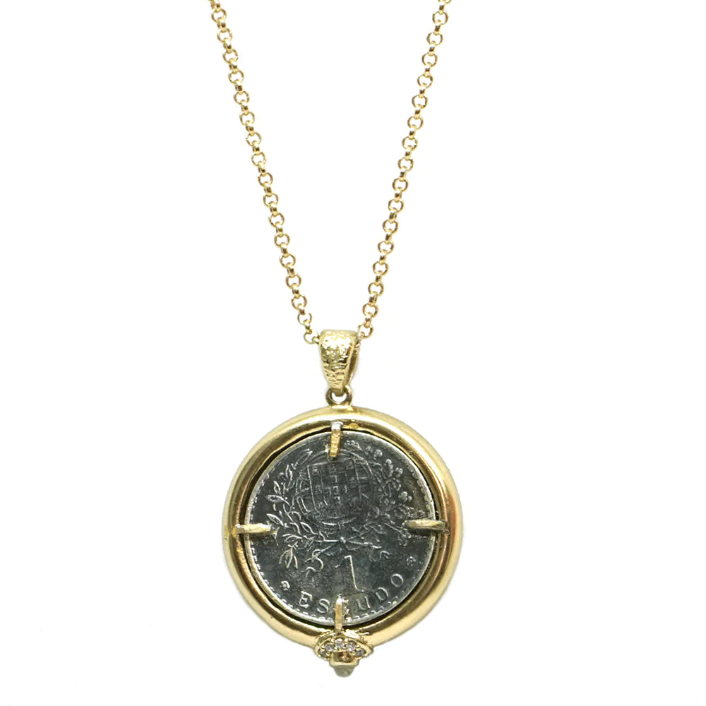 Gold Frame Escudo Necklace