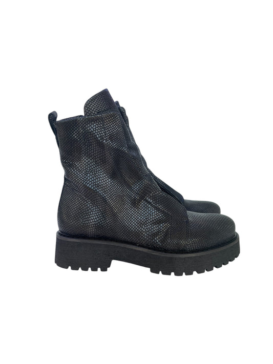 NO LACE CITRINE LEATHER BOOTS