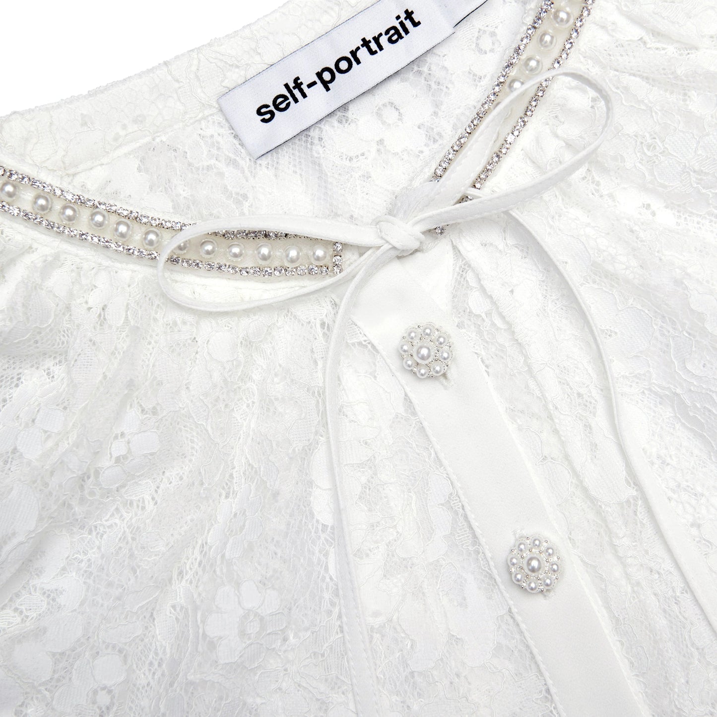 WHITE LACE CAPE TOP