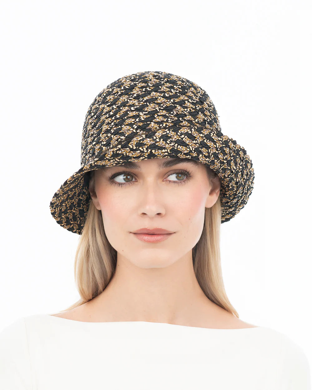 WOVEN PITH