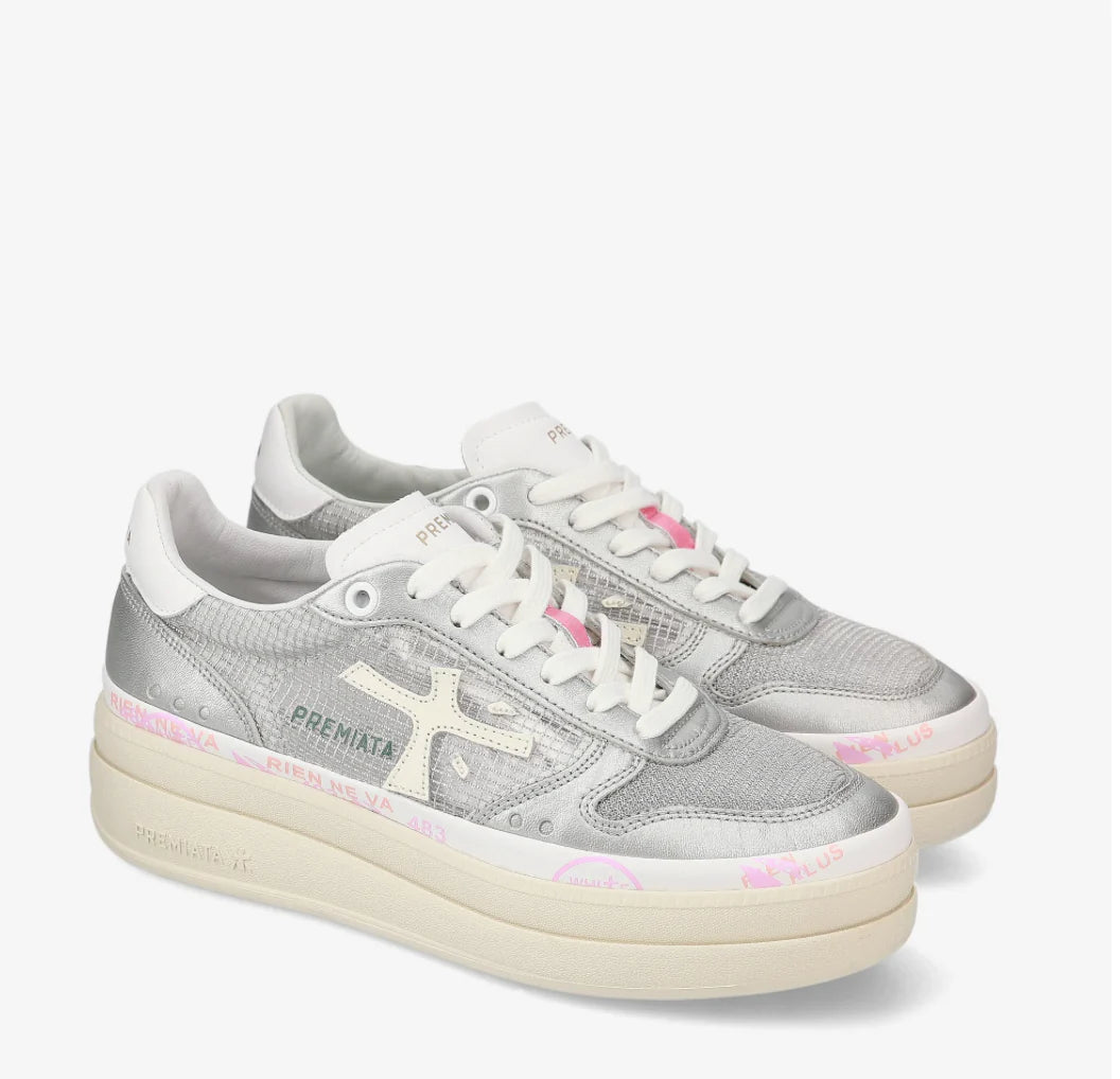 PLATFORM SNEAKERS