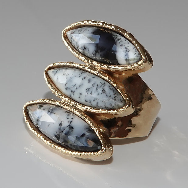 Dendrite White Opal Gold Ring