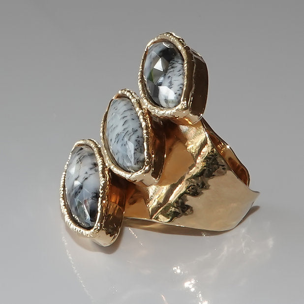 Dendrite White Opal Gold Ring