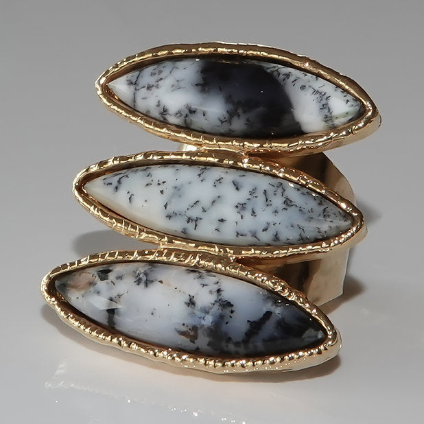 Dendrite White Opal Gold Ring