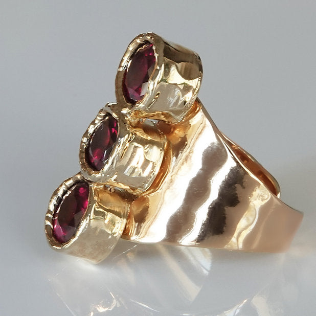 Red 3 Rubies Gold Ring
