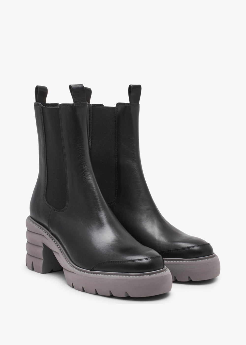 KENNEL & SCHMENGER Bump Black Leather Chelsea Ankle Boots