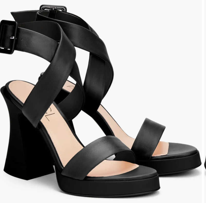 Janis Sandal