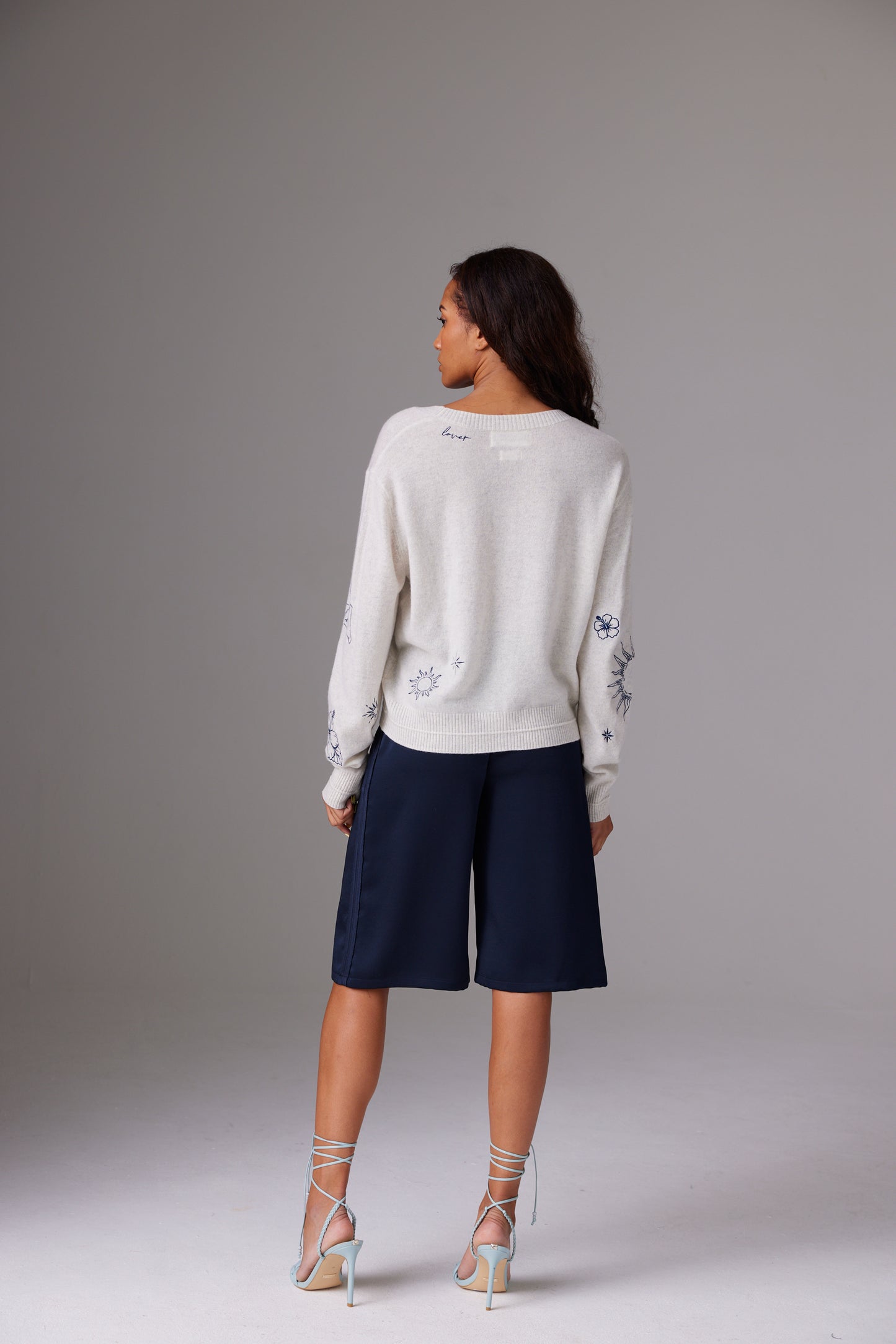 FLO TATTOO EMBROIDERED CARDI