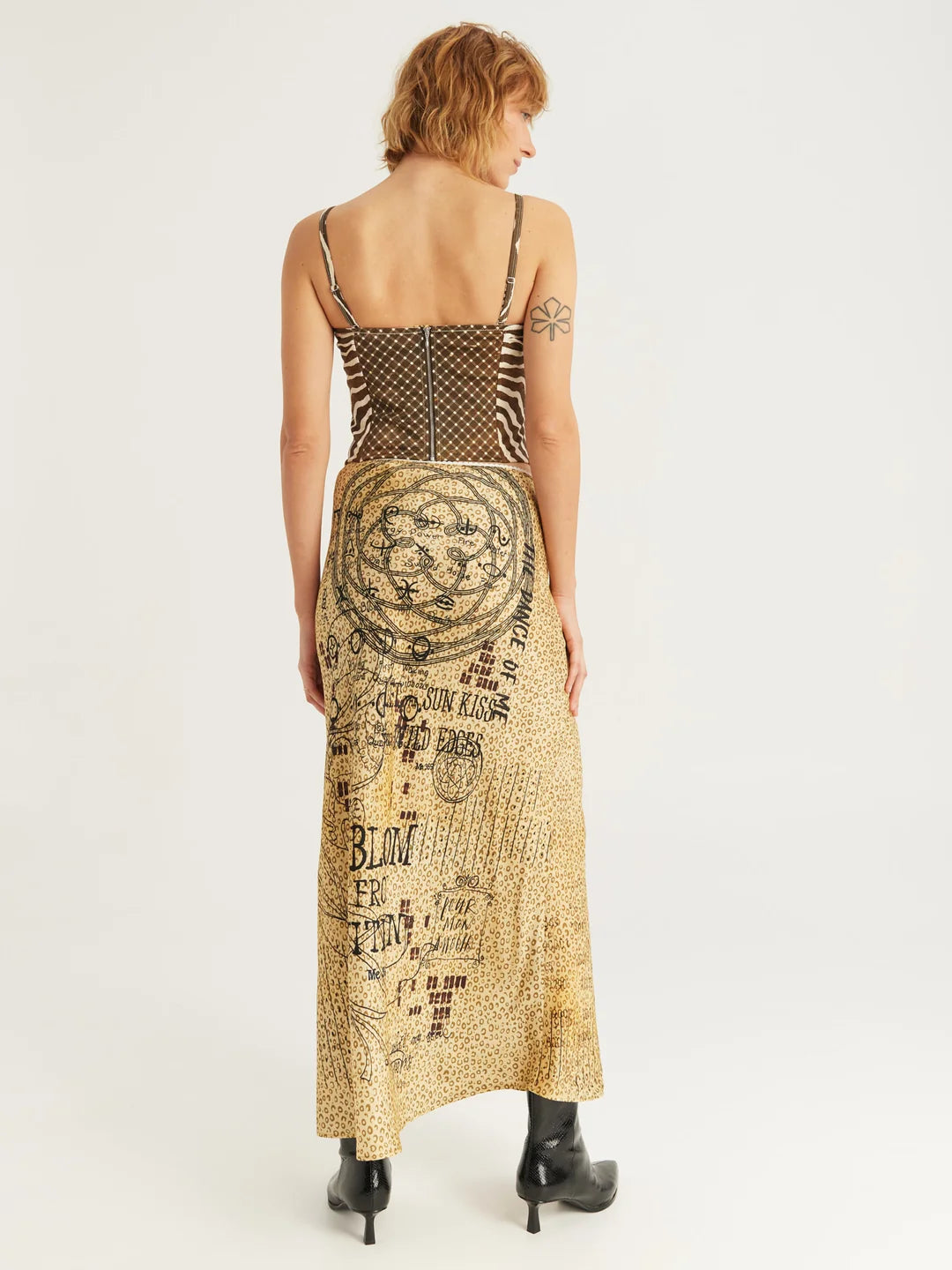 EMERY CORSET