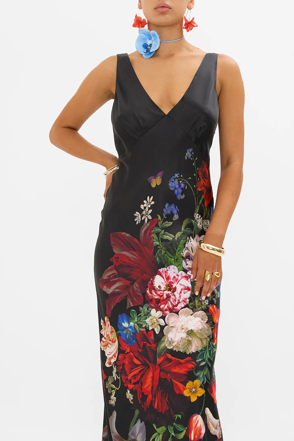 V NECK SLIP DRESS