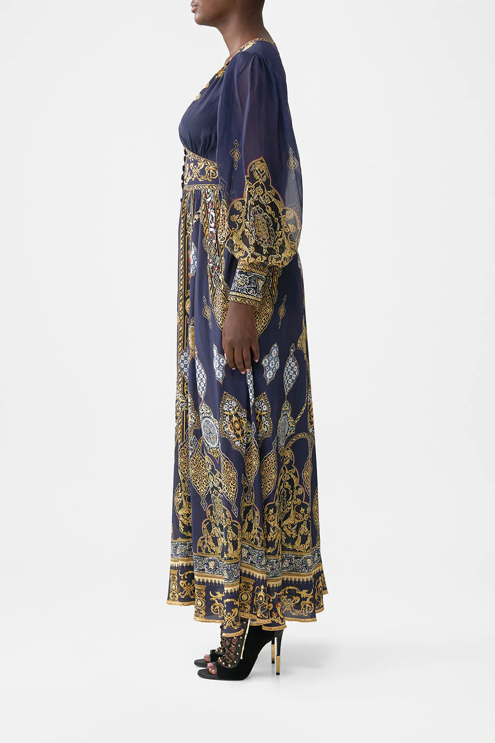 SHAPED WAISTED DRESS WITH GATHERED LONGSLEEVES
