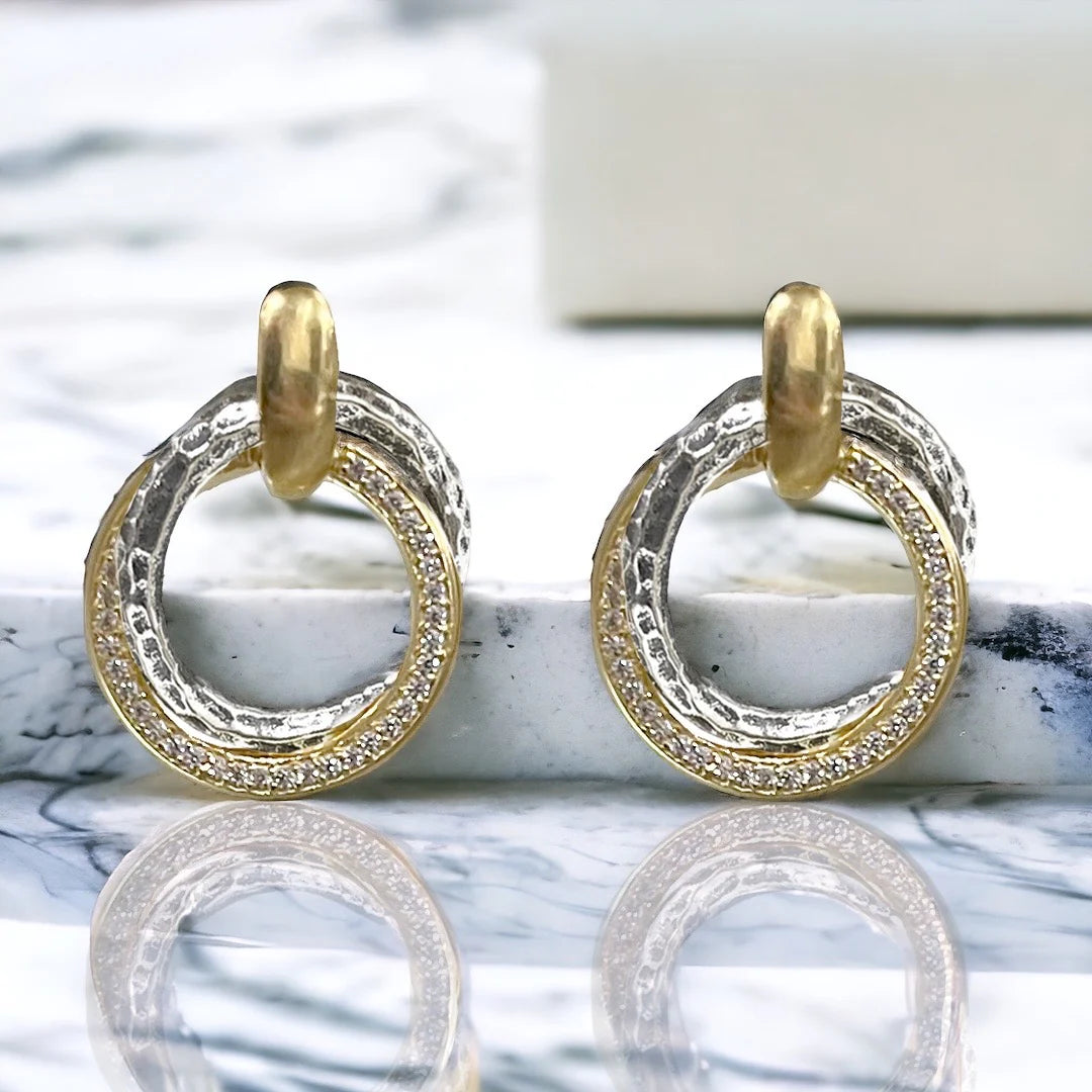 MIXED METAL TRINITY EARRING