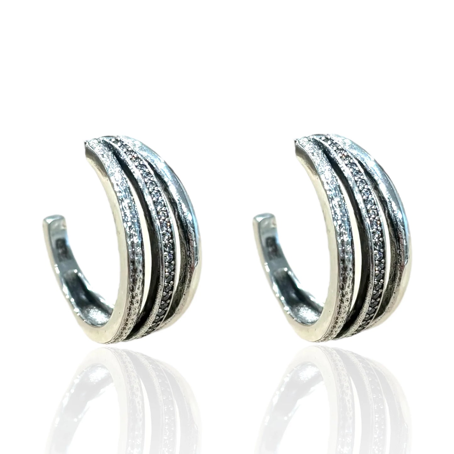 LUMIERE HOOP EARRING
