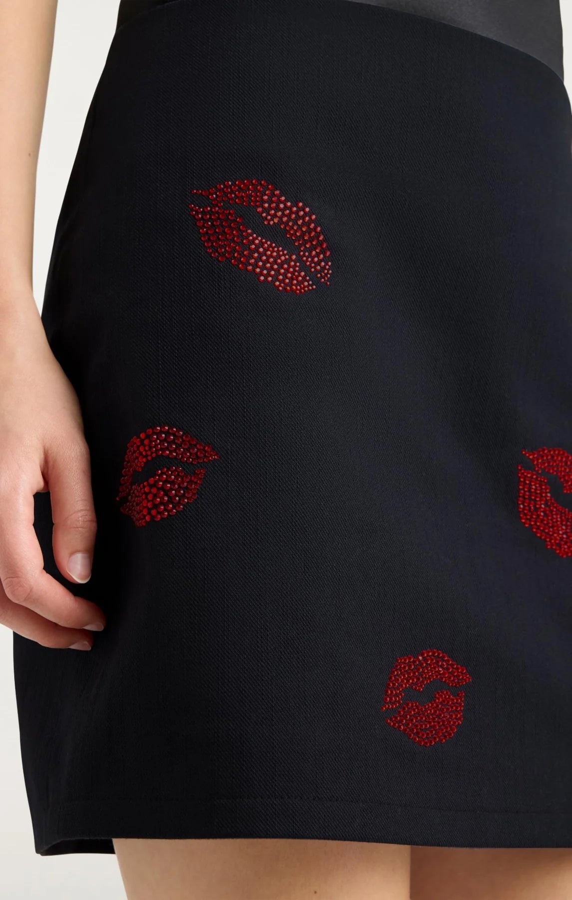 KISSING BOOTH DENIM DORIA SKIRT