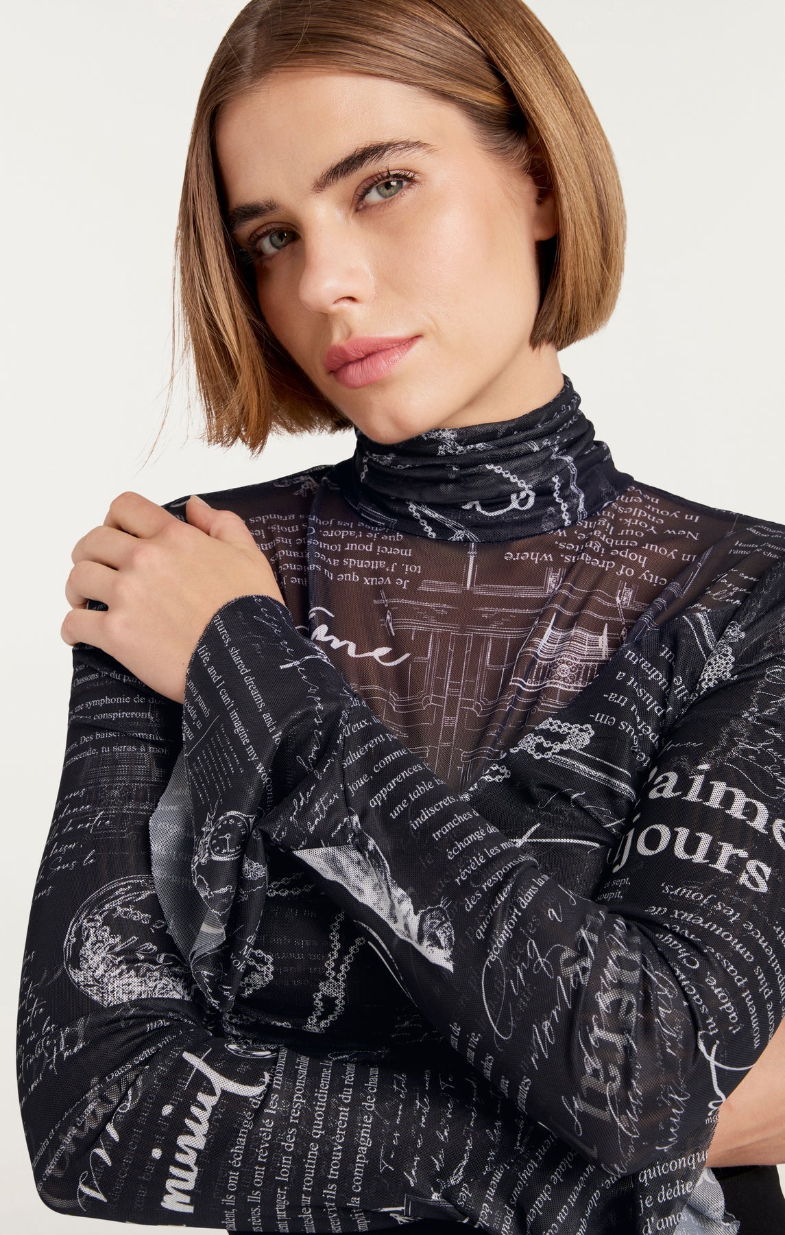 LUCY TOP