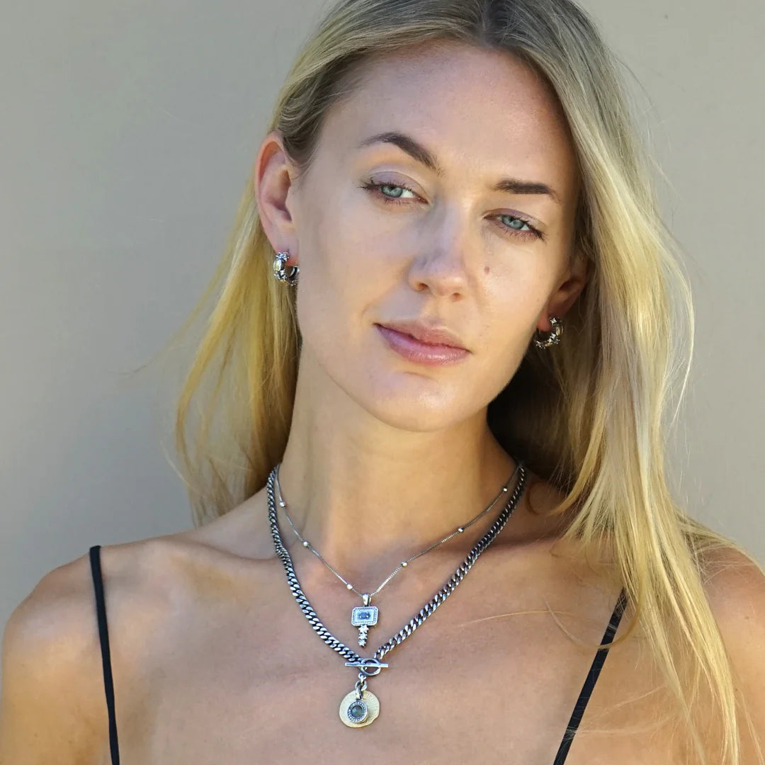 MINI MESA LABRADORITE CHARM NECKLACE