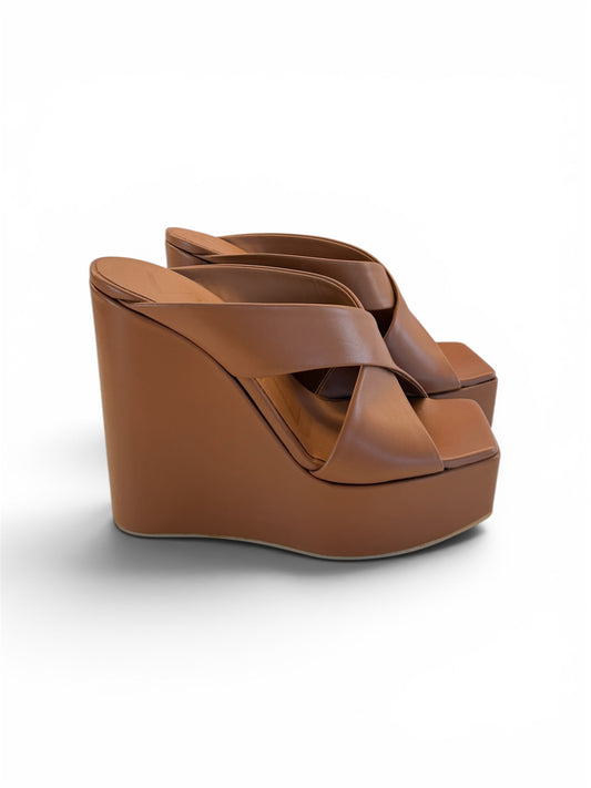 L'AVENUE WEDGE