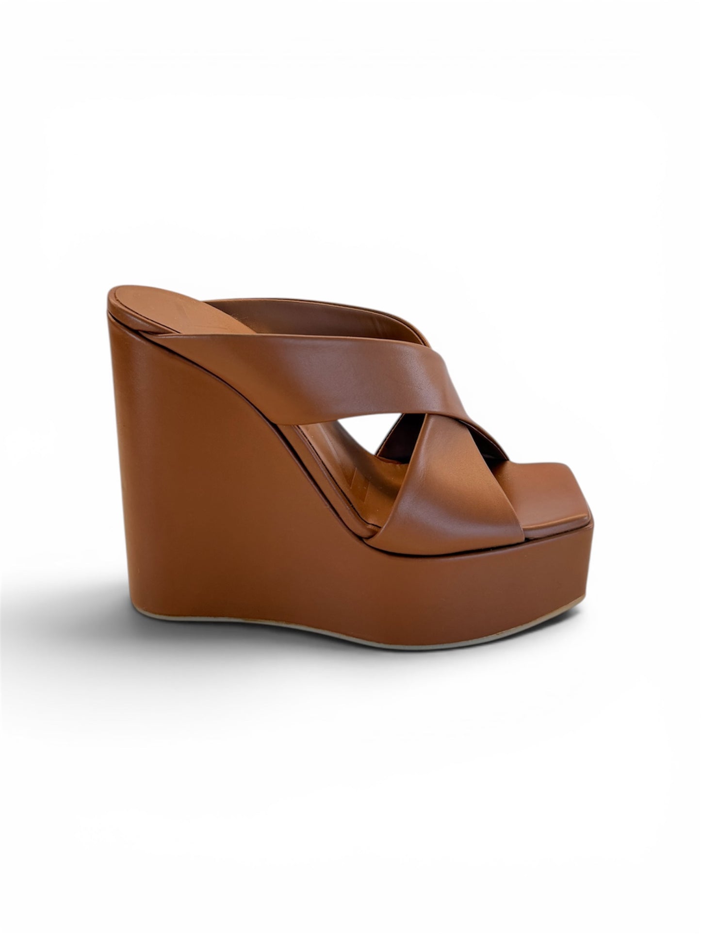 L'AVENUE WEDGE
