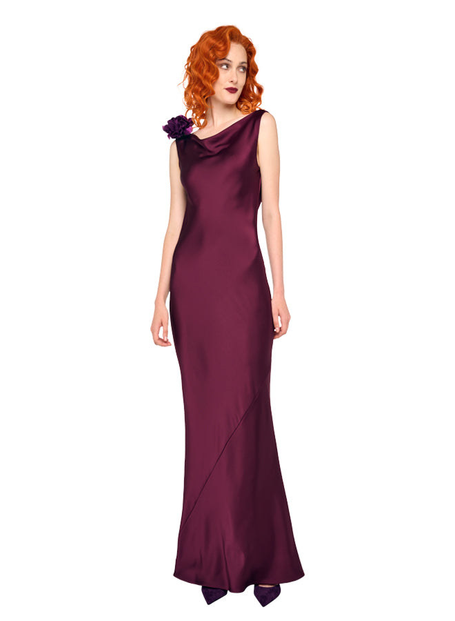 SLEEVELESS LOW BACK DRAPE GOWN