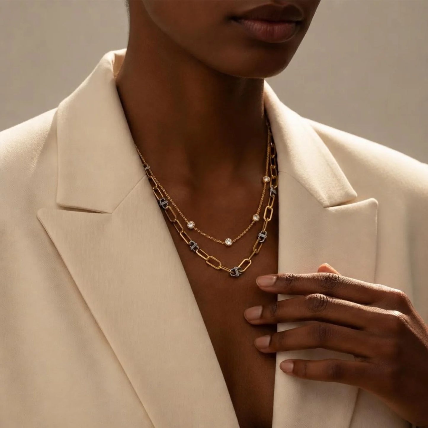 TWO-TONE SOLENE NECKLACE