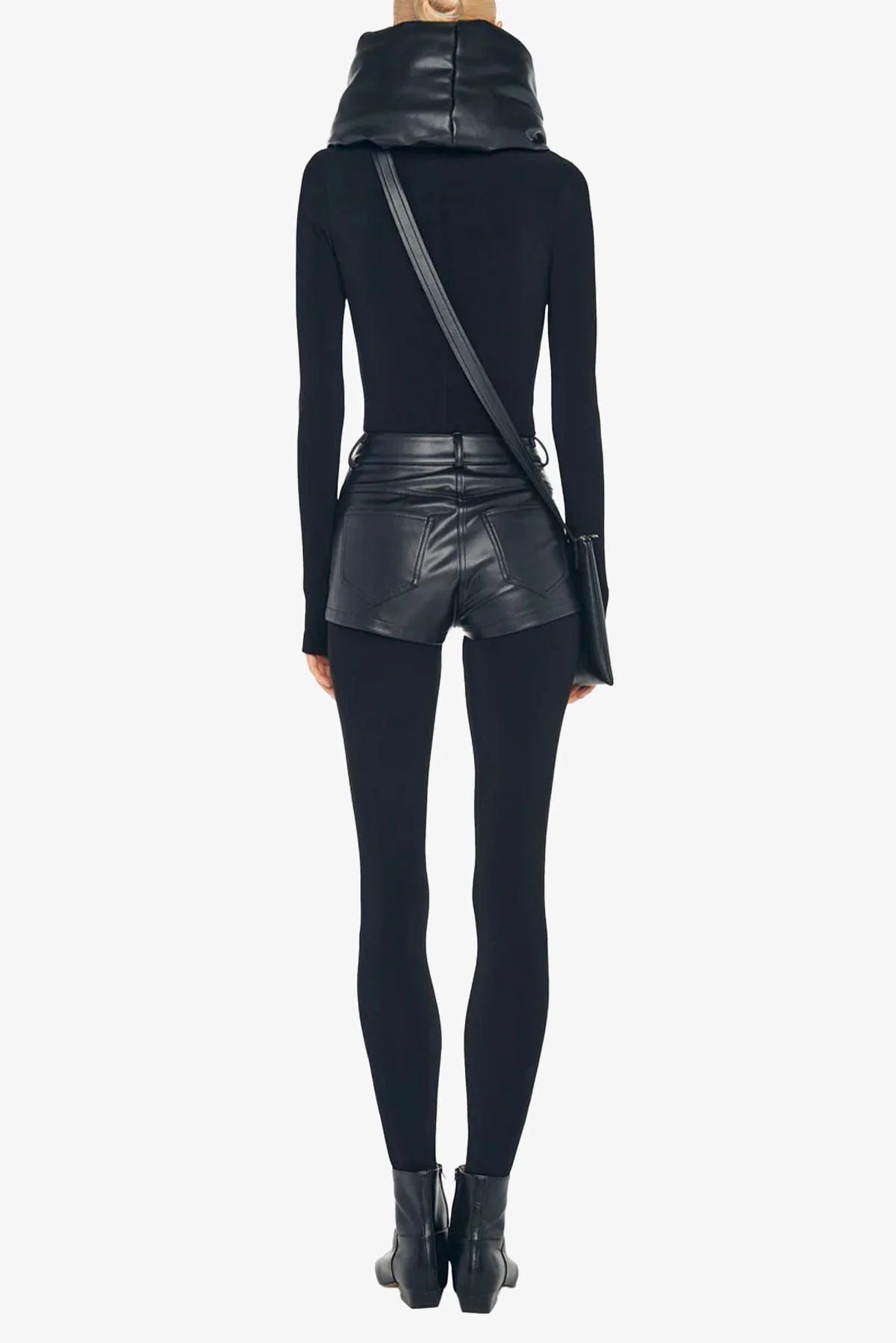 HIGH WAIST JEAN SHORT