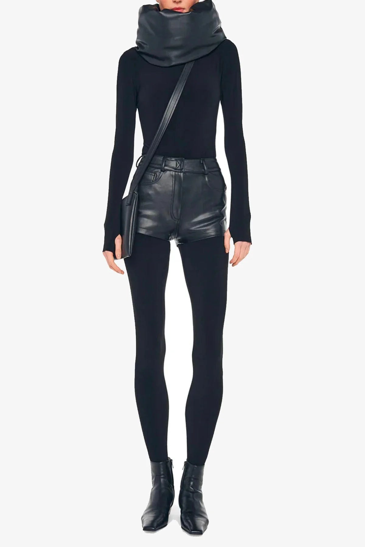 HIGH WAIST JEAN SHORT